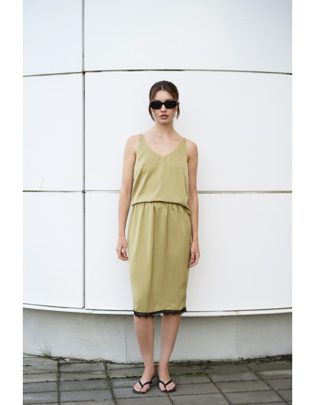 Юбка миди с кружевом 