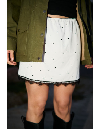 Юбка мини с кружевом белая в горох
