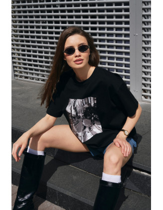 Футболка Vogue is my Work черная