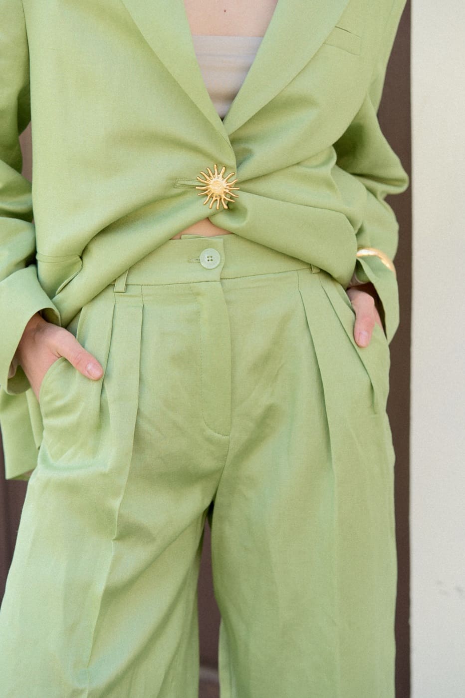 Брюки льняные фисташковые